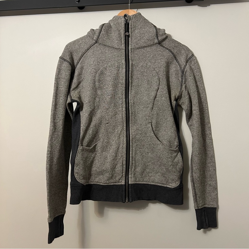 Lululemon On The Daily Full Zip Hoodie Stretchy Size 6